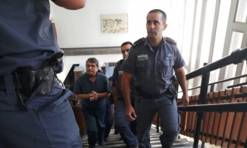 Raja in Hadera court with police - Arab 48